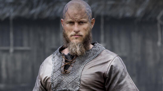 Travis Fimmel (King Ragnar Lothbrok) & Alexander Ludwig (Bjorn Ironside'  Lothbrok)