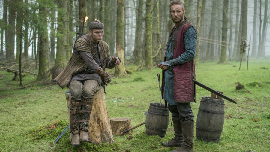 Jordan Patrick Smith as Ubbe and Alex Høgh Andersen as Ivar, Vikings