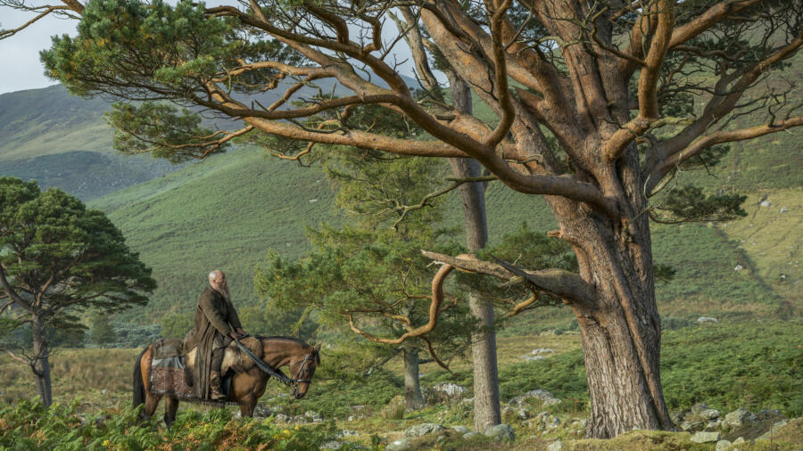 Travis Fimmel as Ragnar, Vikings