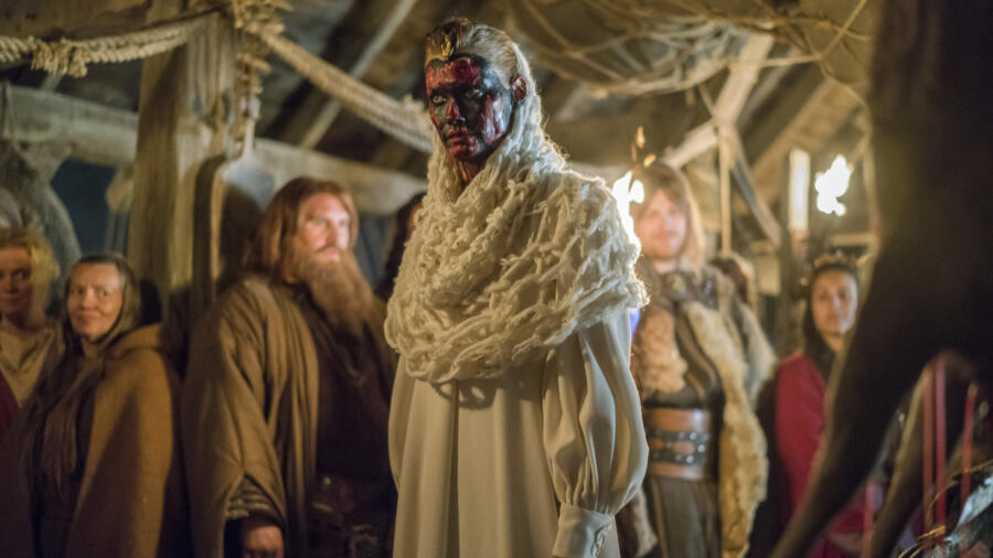 Alyssa Sutherland as Aslaug, Vikings