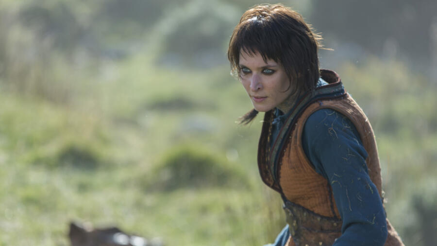 Josefin Asplund as Astrid, Vikings