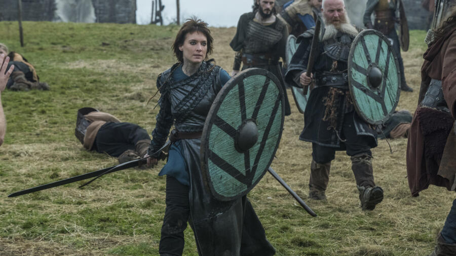 Josefin Asplund as Astrid, Vikings