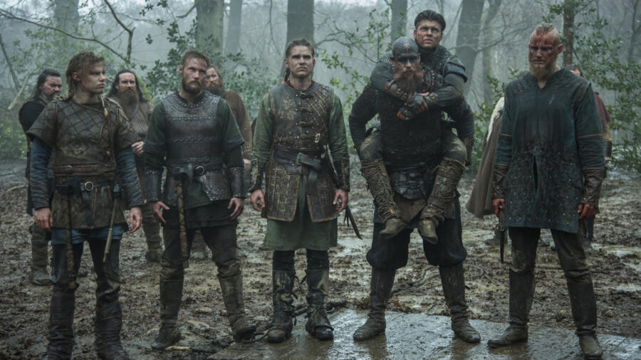 David Lindström as Sigurd, Jordan Patrick Smith as Ubbe, Marco Ilsø as Hvitserk, Gustaf Skarsgård as Floki, Alex Høgh Andersen as Ivar and Alexander Ludwig as Bjorn, Vikings