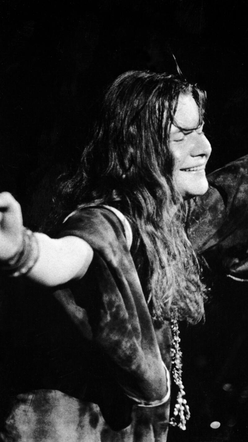 Janis Reaches Out