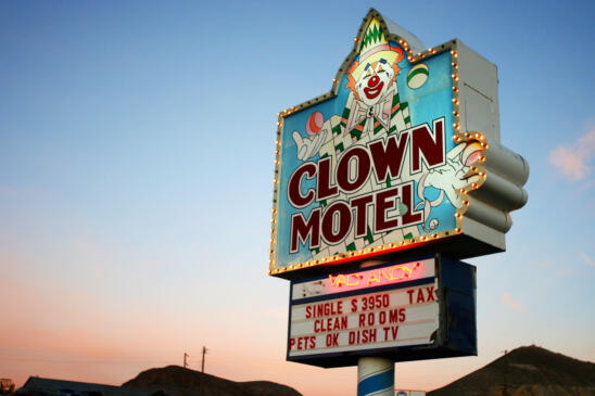 America’s Creepiest Motel Can Be Yours. It Comes With Clowns