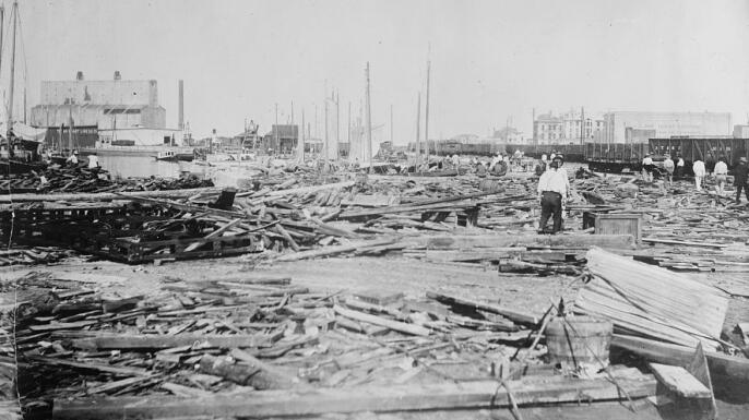 Aftermath of Galveston, Texas hurricane of 1900. (Credit: Library of Congress)