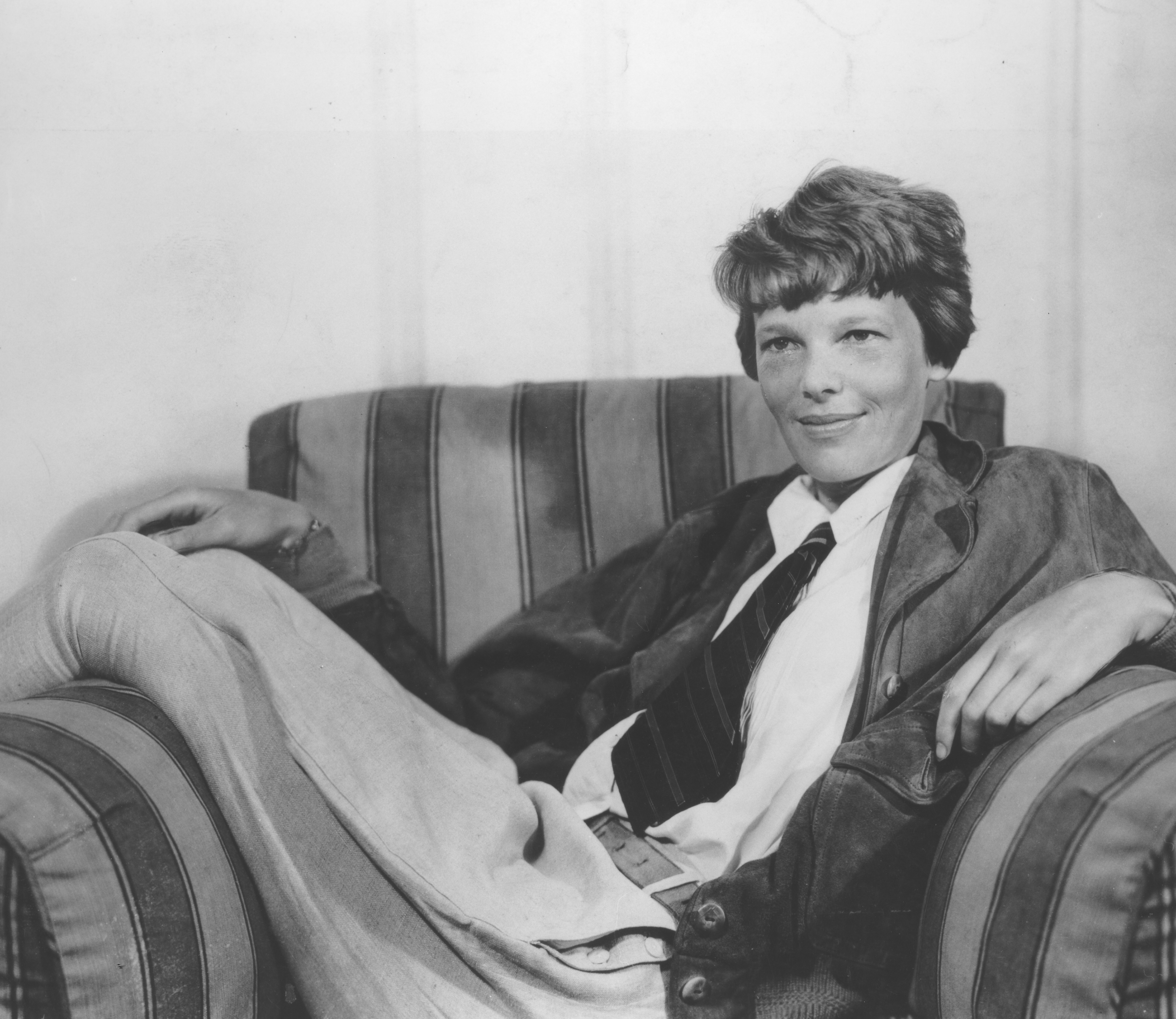 Amelia Earhart HISTORY