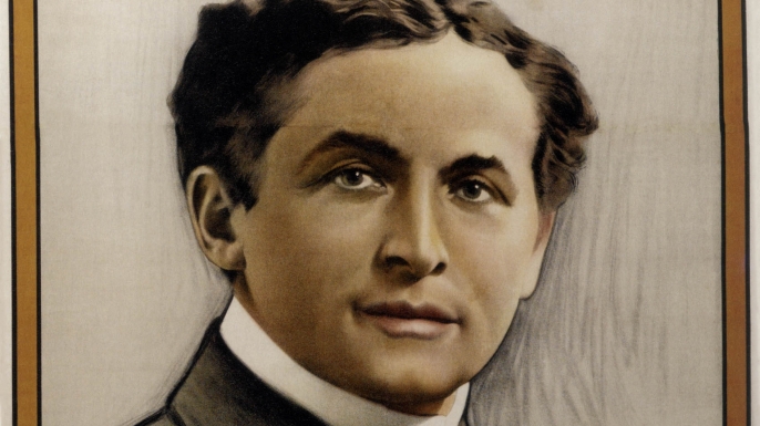 10 Things You May Not Know About Harry Houdini