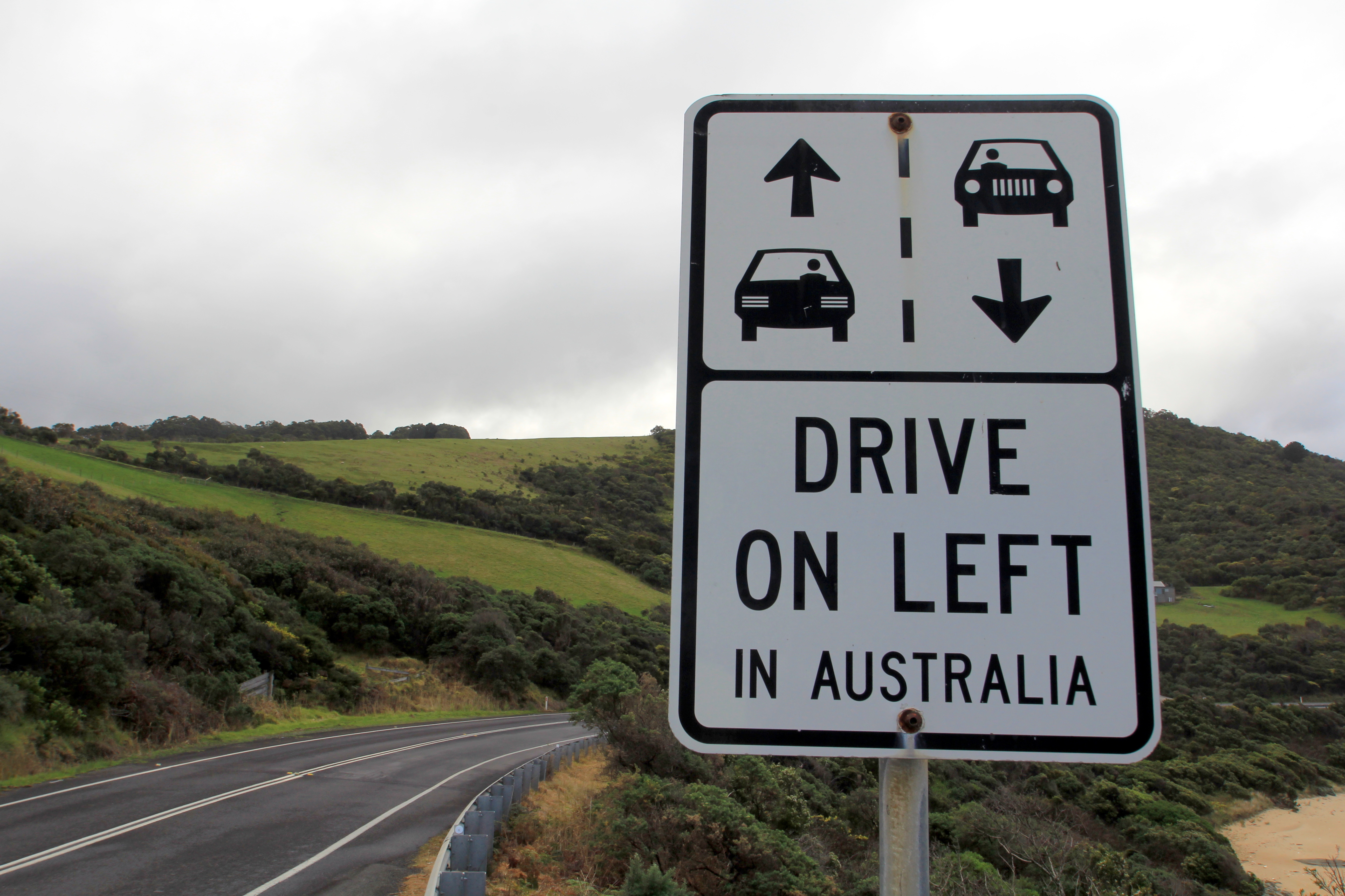 Left most. Левостороннее движение в Австралии. Drive on the left Side of the Road. Driving on the left. To Drive on the left.