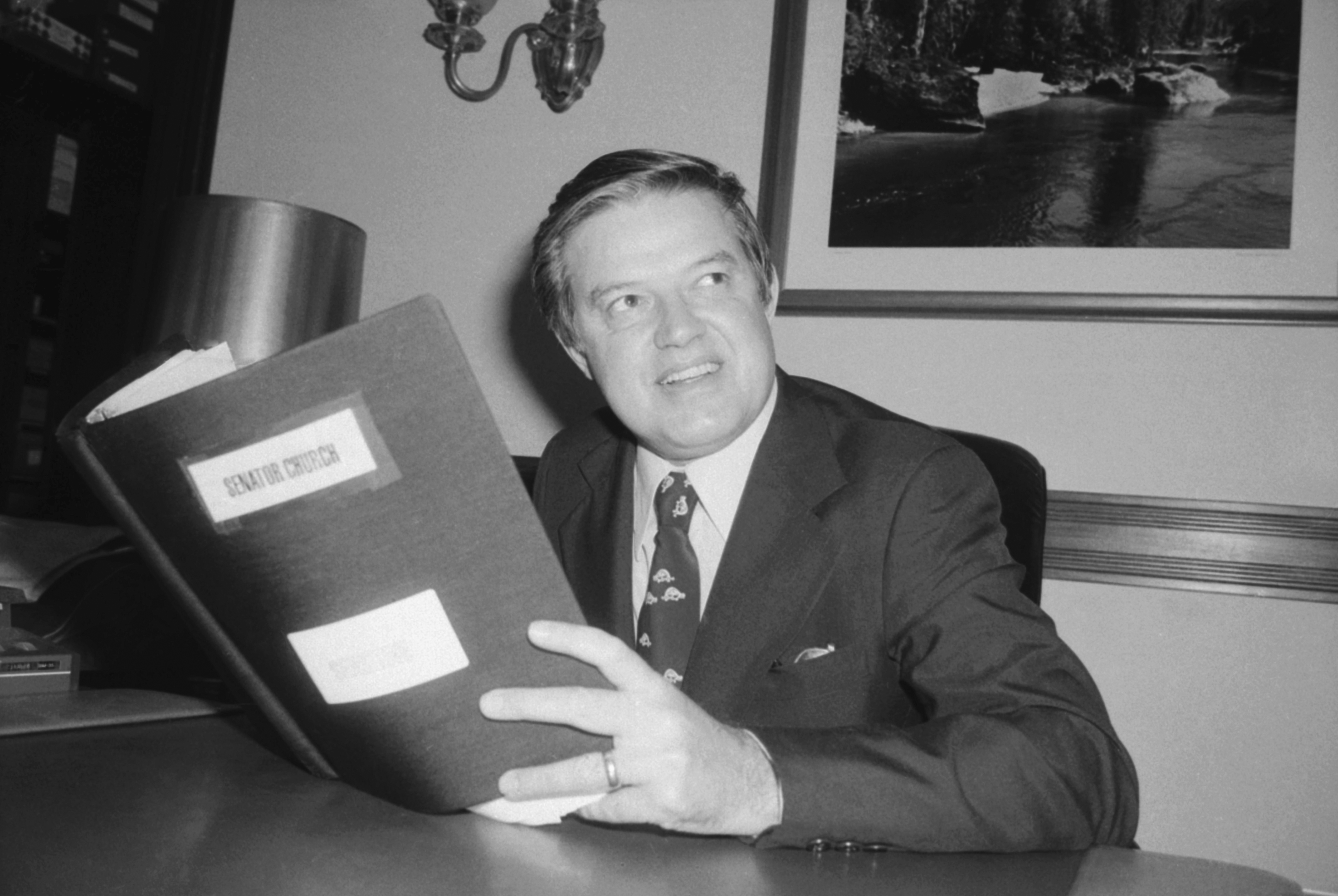 Watergate Scandal HISTORY