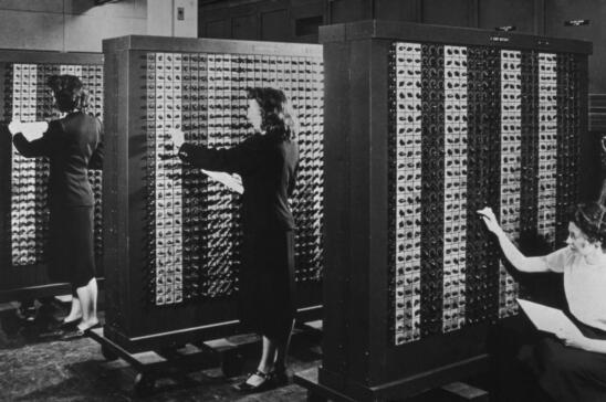 The First 1940s Coders Were Women–So How Did Tech Bros Take Over?