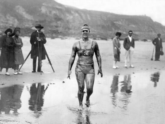 Remembering Long-Distance Swimmer Gertrude Ederle