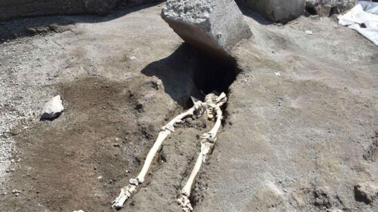 This Ancient Pompeii Man Was Crushed by a Rock as He Fled Volcano Eruption