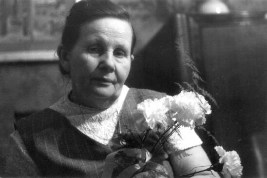 This Midwife at Auschwitz Delivered 3,000 Babies in Unfathomable Conditions