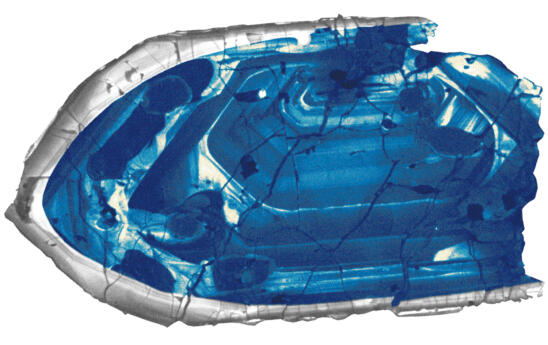 Scientists Confirm Crystal as Oldest Piece of Earth’s Crust