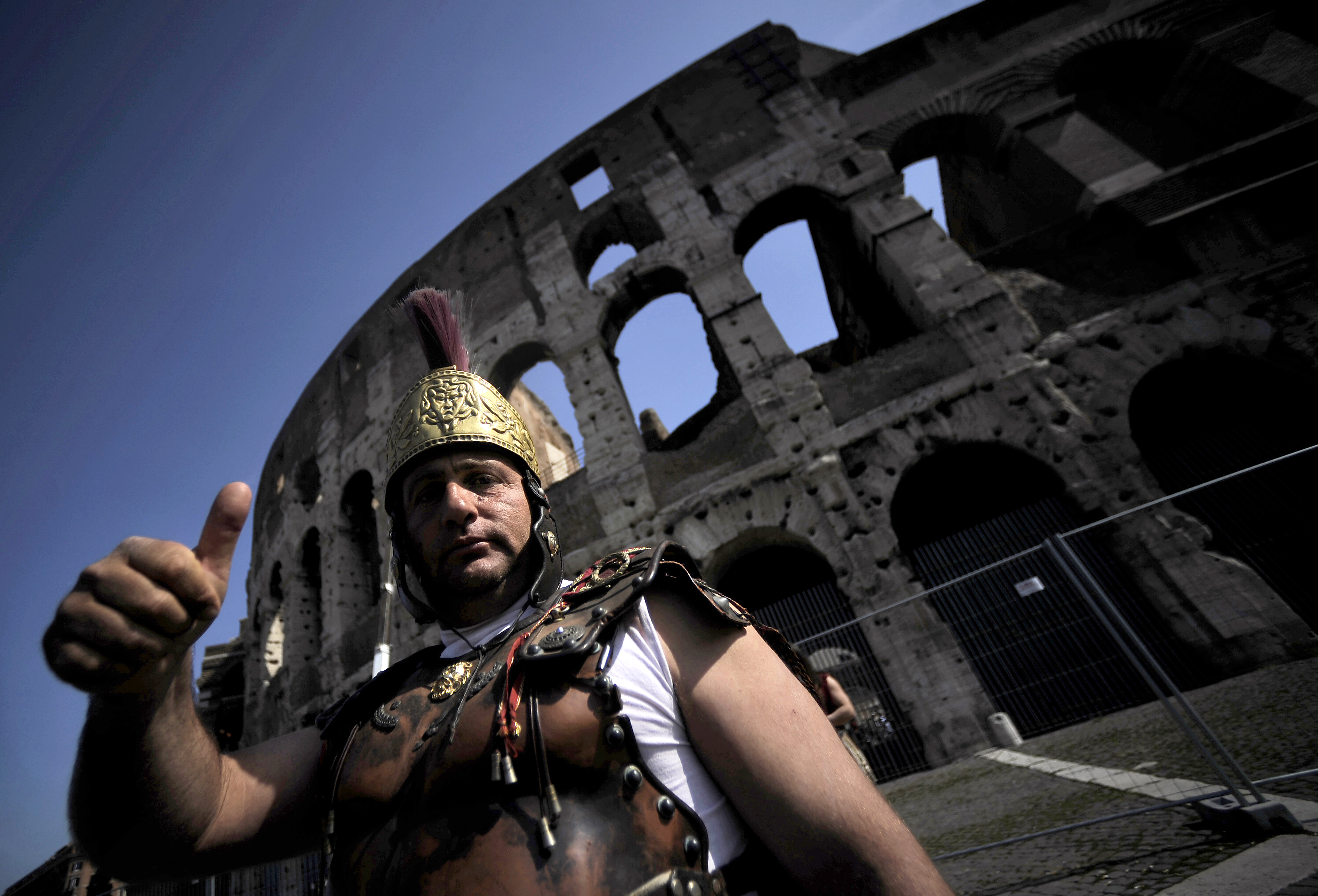 Youtube Gladiator The Might Of Rome