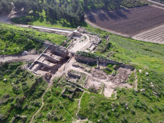 80-Foot Gate and Shrine Excavated in Ancient City of Tel Lachish