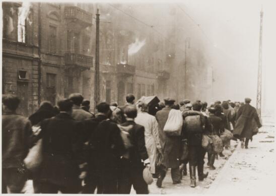 How the Warsaw Ghetto Uprising Inspired Rebellion in a Nazi Death Camp