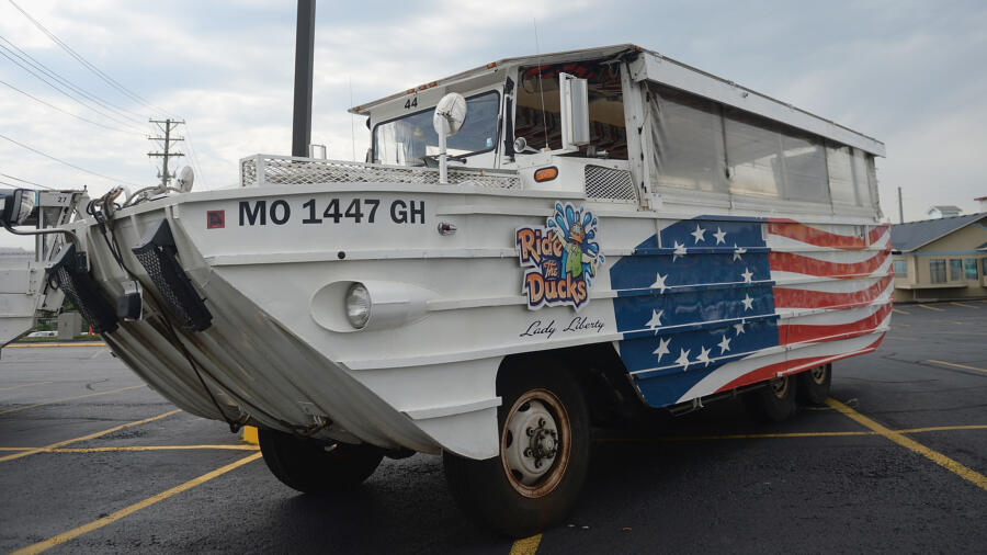 Duck Boats Offered a Unique Solution to a World War II Problem - HISTORY