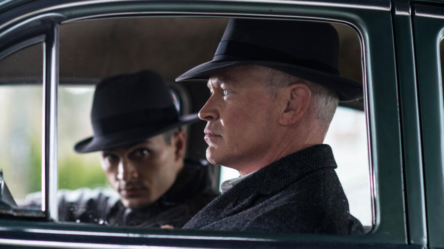 (Credit: “Ed Araquel / History”)