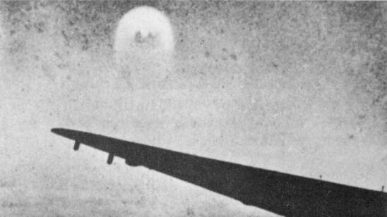 Mysterious UFOs Seen by WWII Airman Still Unexplained
