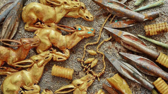 Pile of Ancient Gold Found in Kazakh Mountain Tomb