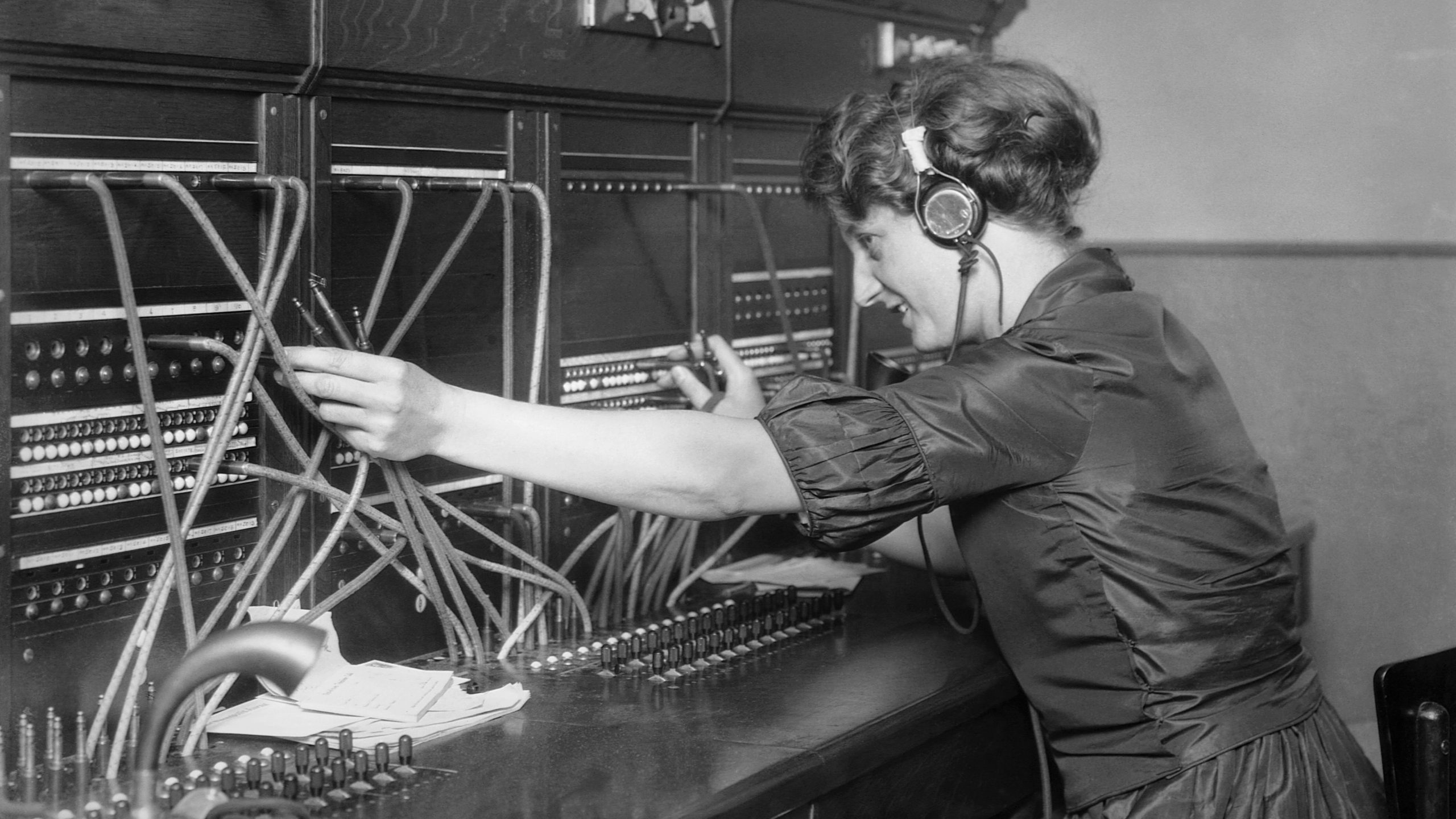 The Rise and Fall of Telephone Operators