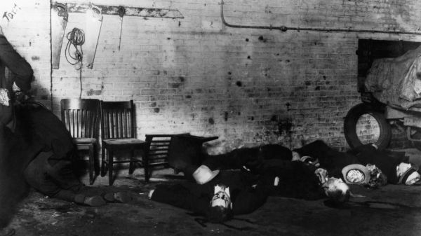 The 1929 St. Valentine's Day Massacre: 5 Unsolved Mysteries