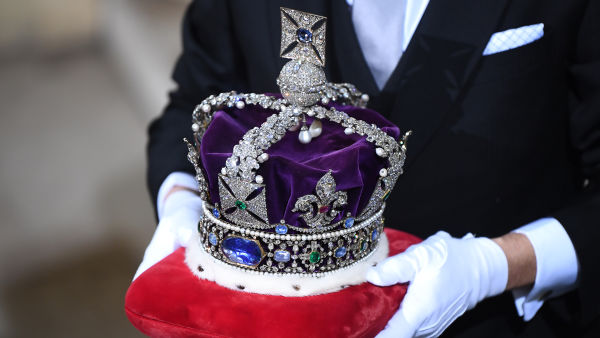 5 Objects Used in British Royal Ceremonies and Their Symbolism