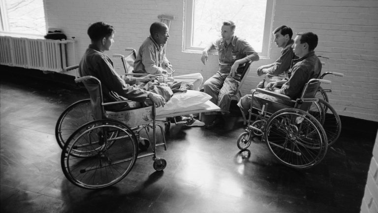 Why Were Vietnam War Vets Treated Poorly When They Returned?