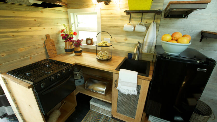 tiny house nation tiny ski lodge