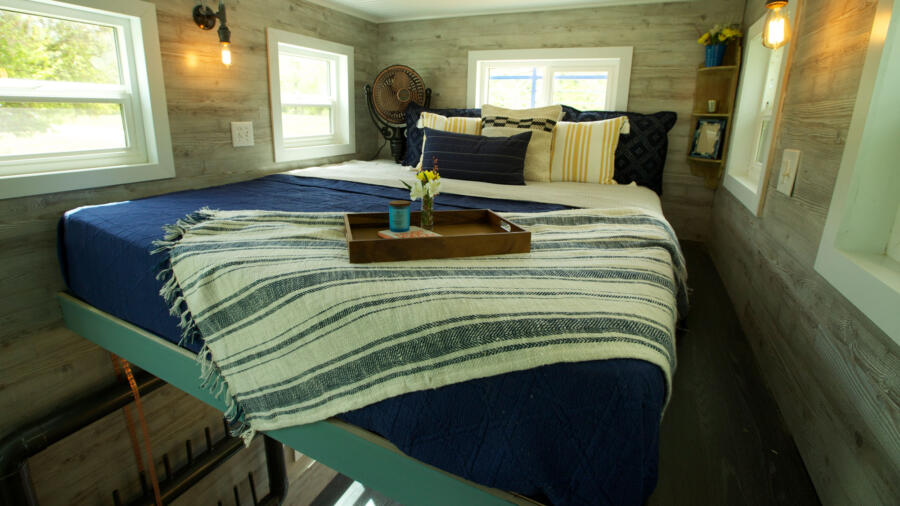 tiny house nation tiny ski lodge