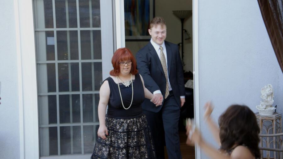 Rachel ushers Steven into her party