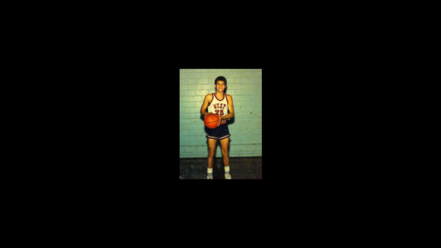 Willie Robertson from Duck Dynasty as a high school basketball player
