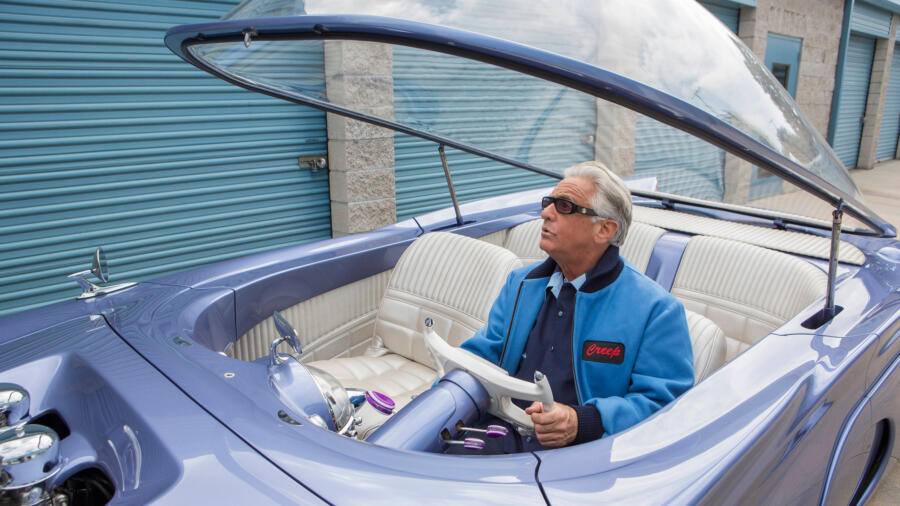 Barry looks like he stepped out of the Jetsons