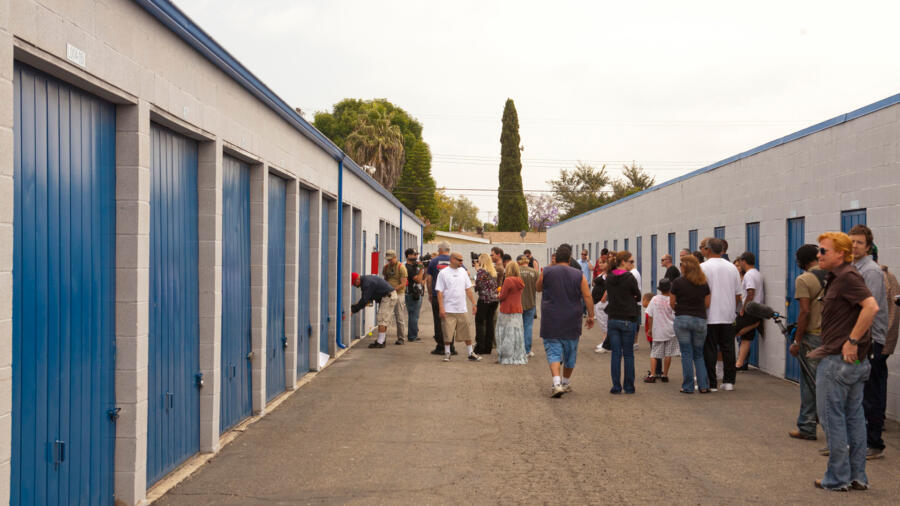 Small crowds increase chances of big score