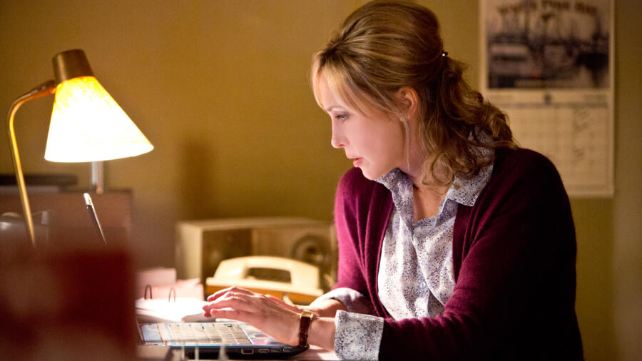 Depressed Norma checks reservations