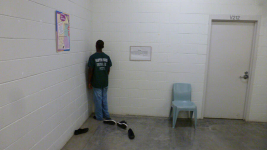 Teens go to separate corners