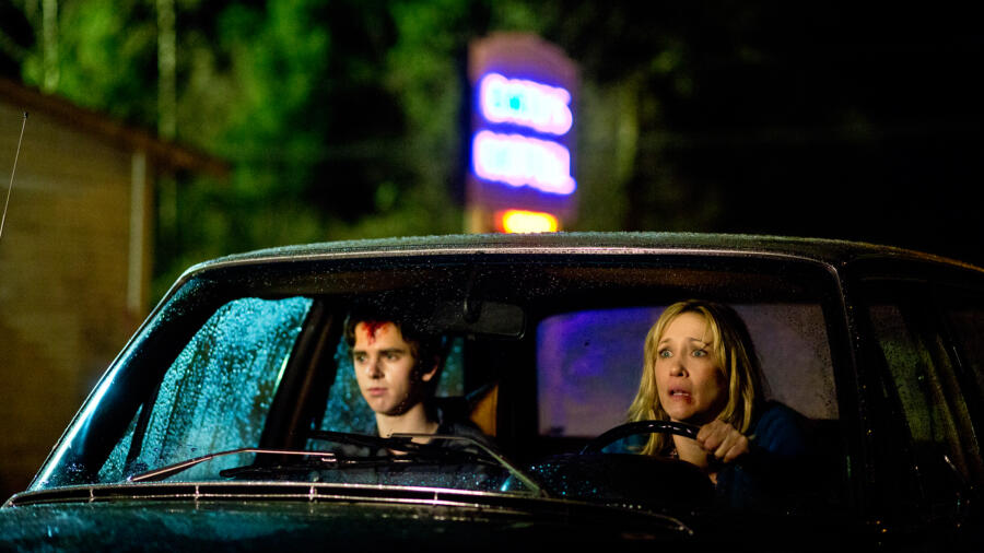 Norma forgets car keys