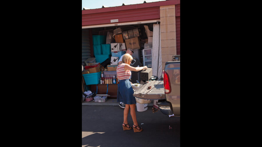 Jarrod and Brandi found photos of dead people