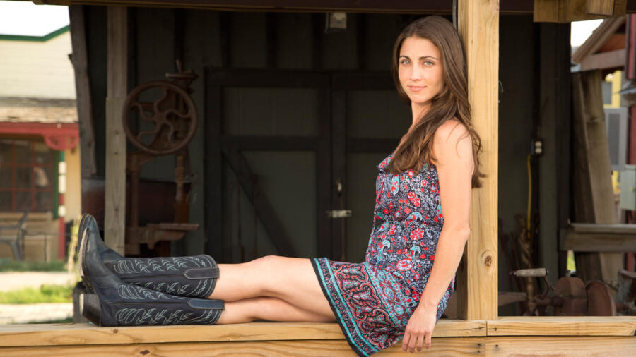 Mary says it takes time to make junk look good