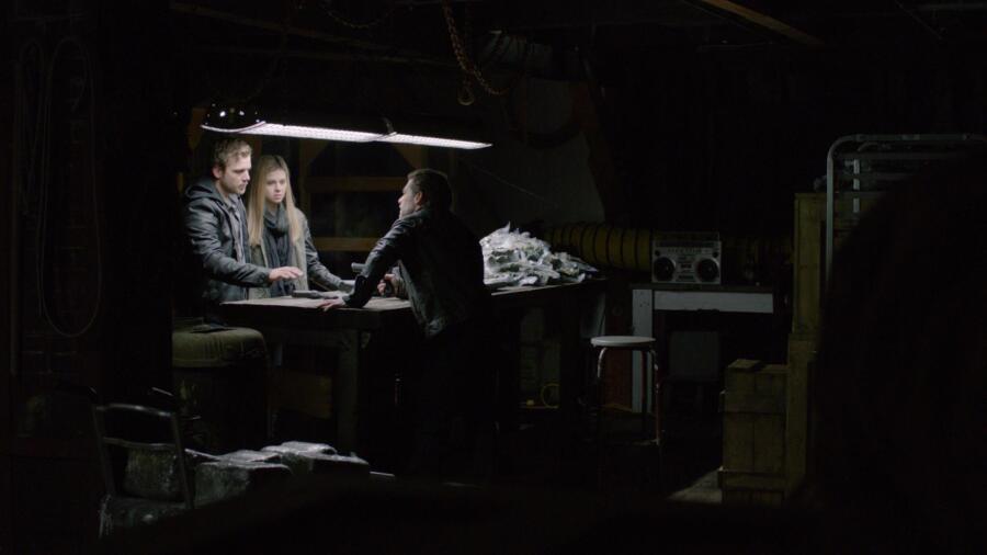 Remo catches Dylan and Bradley