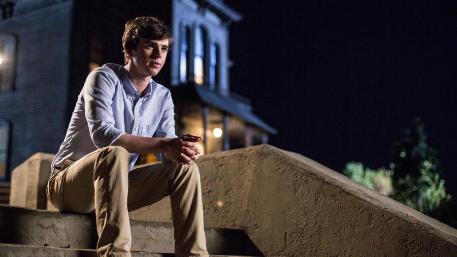 Norman waits for Dylan