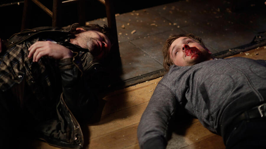 Dylan and Remo pant on ground