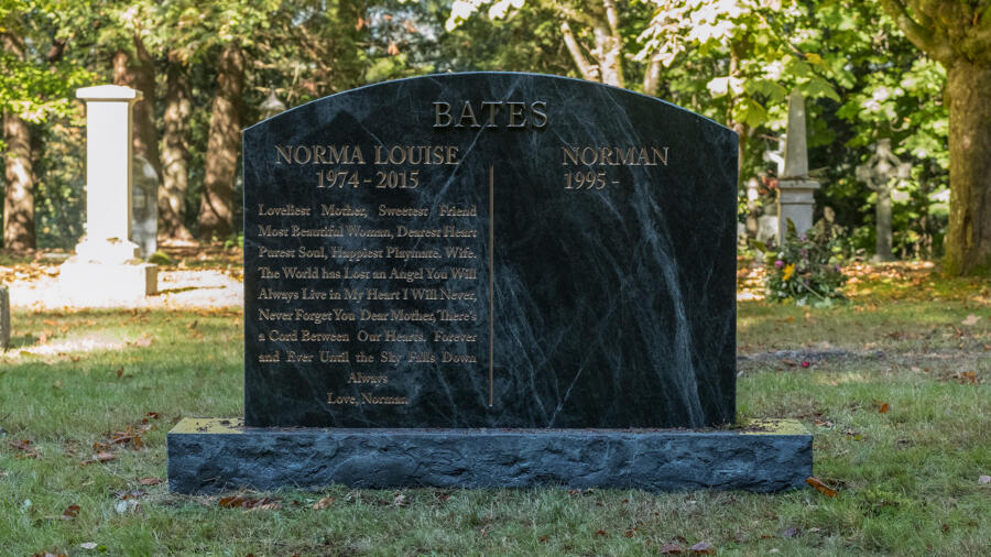 Norma’s headstone.
