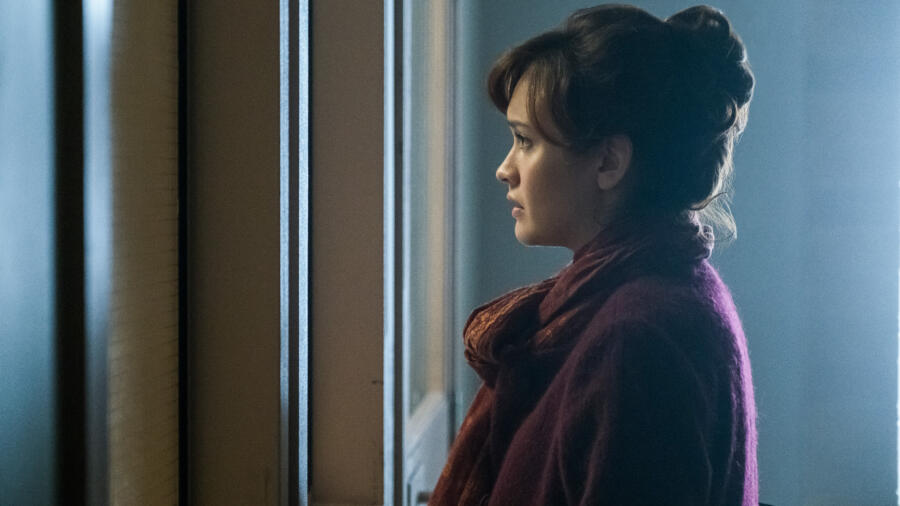 Emma speaks to Norman