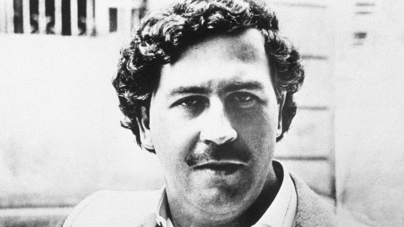 how big was pablo escobar