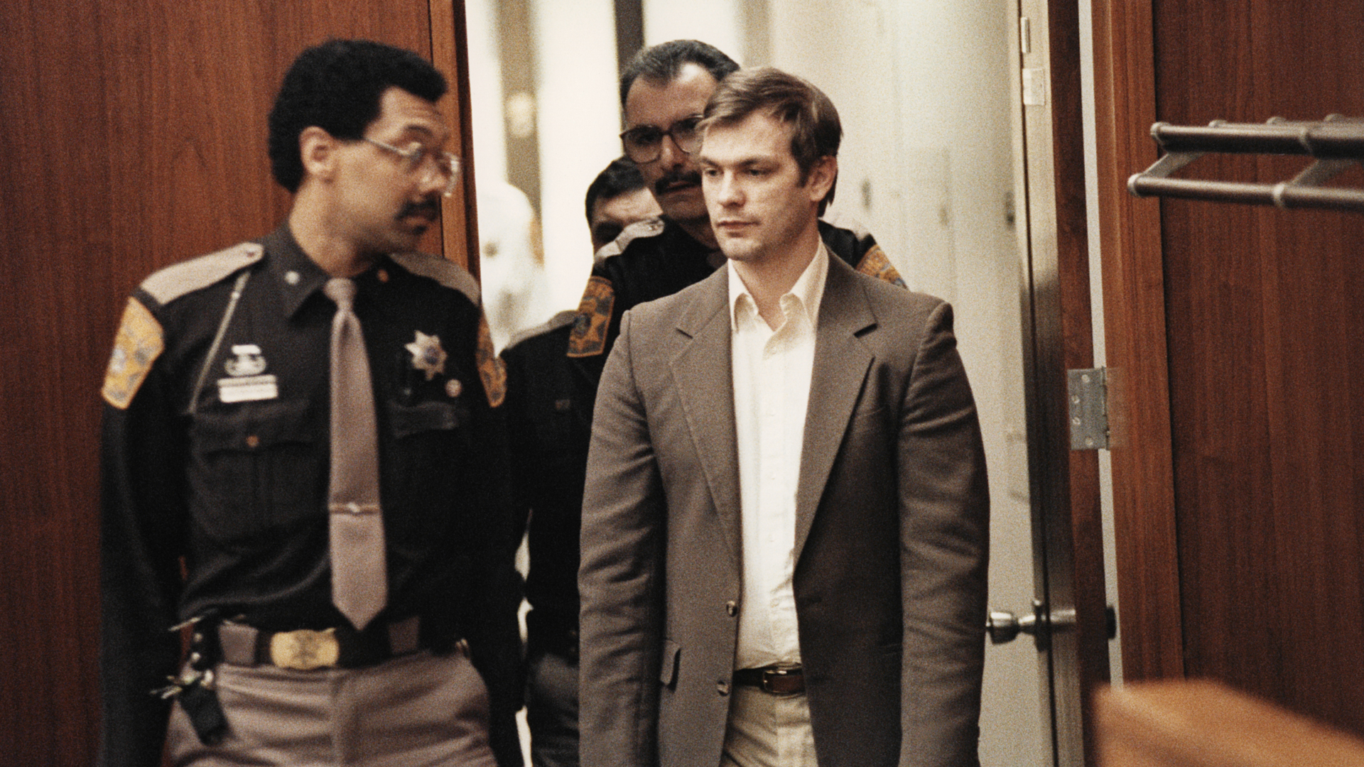 Jeffrey Dahmer's Life and Suspicious Death from the Local Reporter Who First Covered His Gruesome Crimes