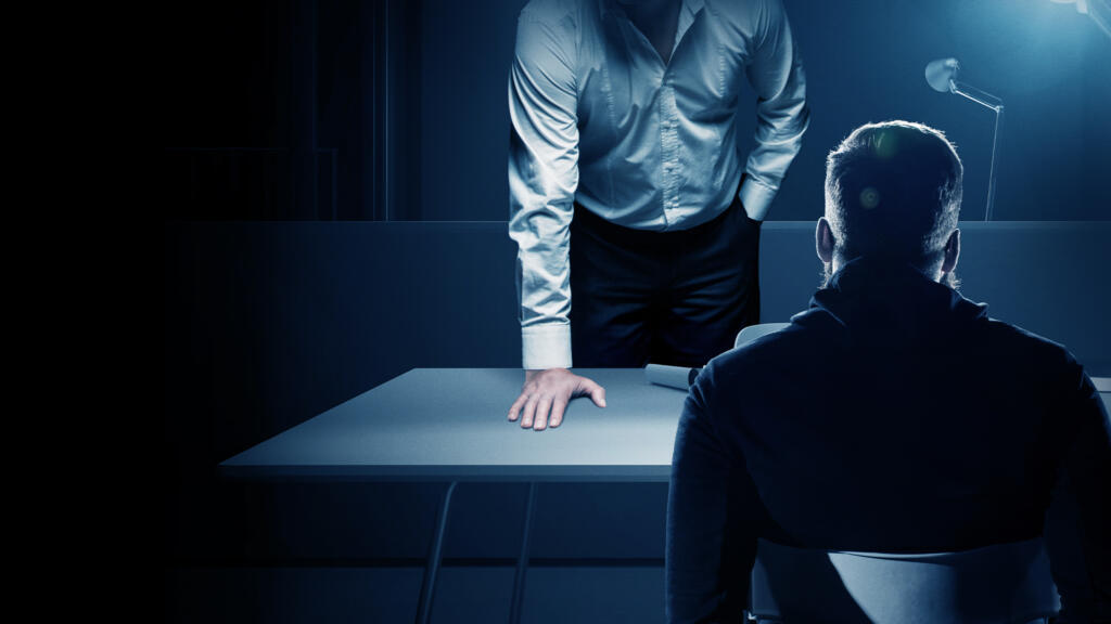 Interrogation Raw