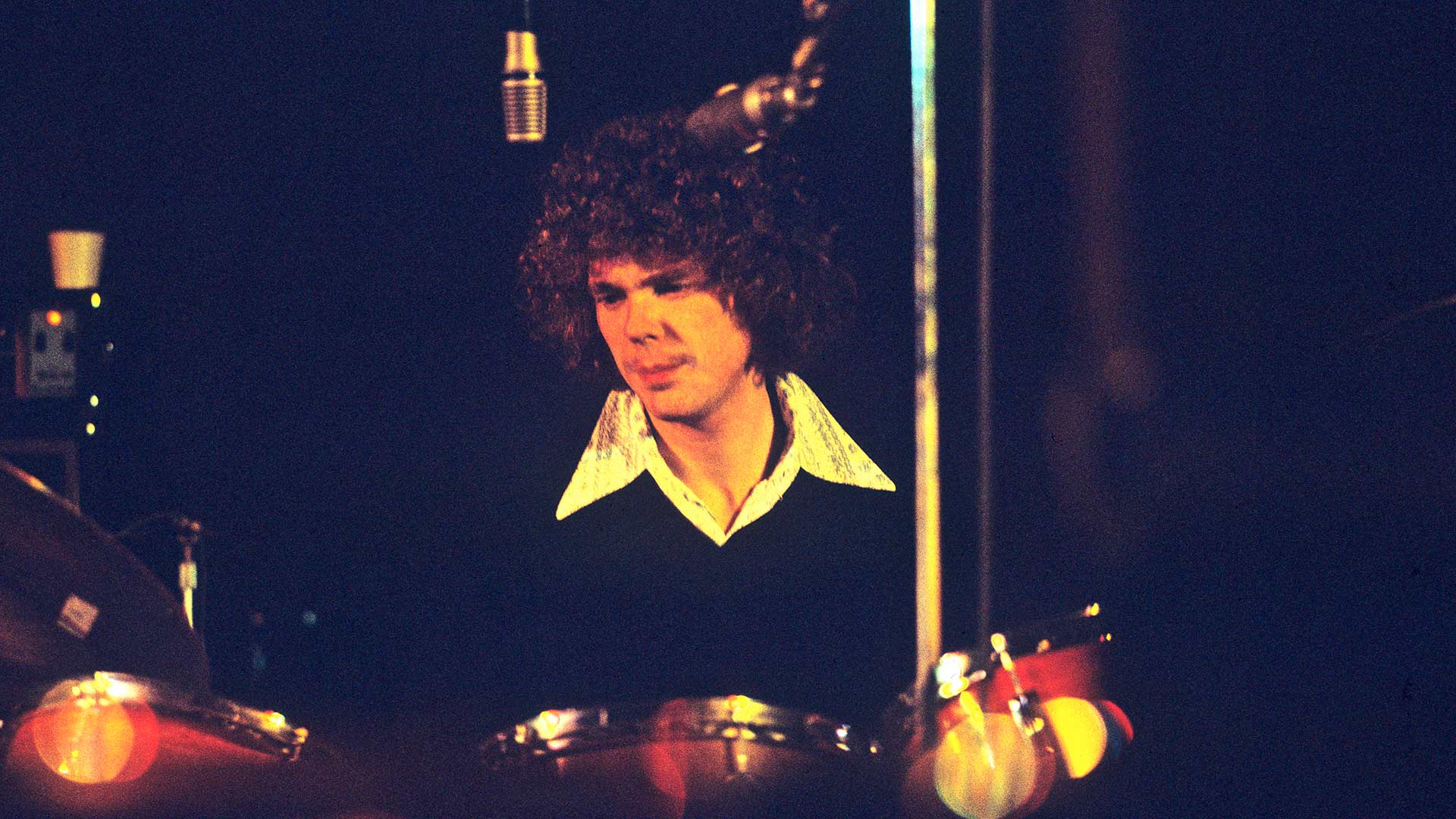 How Drummer Jim Gordon's Undiagnosed Schizophrenia Led to His Mother's Murder